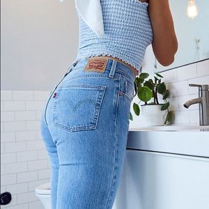 LEVI 501 S JEANS- perfect condition